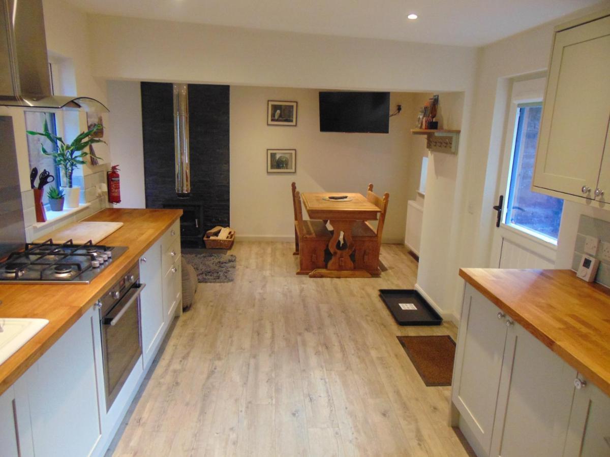 גלאזגו Dreamwood Cottage, Loch Lomond, Luxury Apartment. מראה חיצוני תמונה